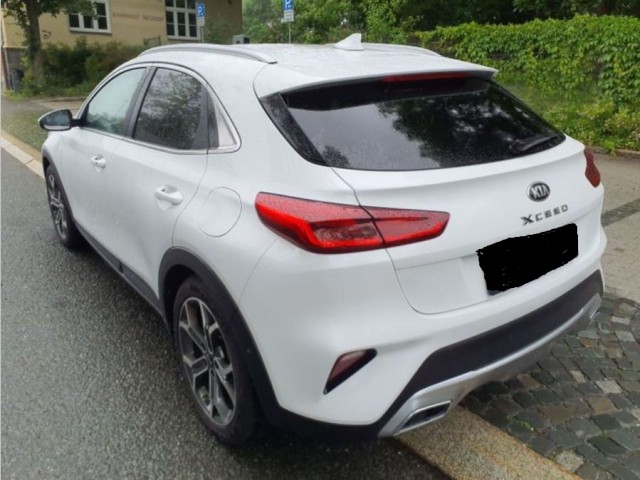Kia XCeed 1.5 T-GDI Xdition/Navi/AHK/Exclusiv-Paket – Bild 3