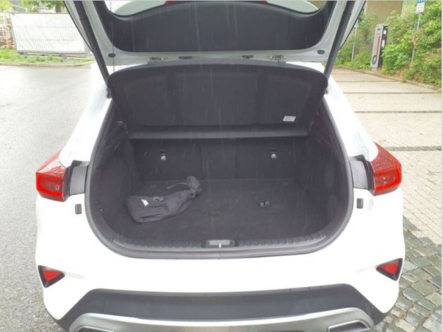 Kia XCeed 1.5 T-GDI Xdition/Navi/AHK/Exclusiv-Paket – Bild 4