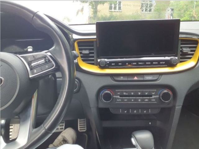 Kia XCeed 1.5 T-GDI Xdition/Navi/AHK/Exclusiv-Paket – Bild 7