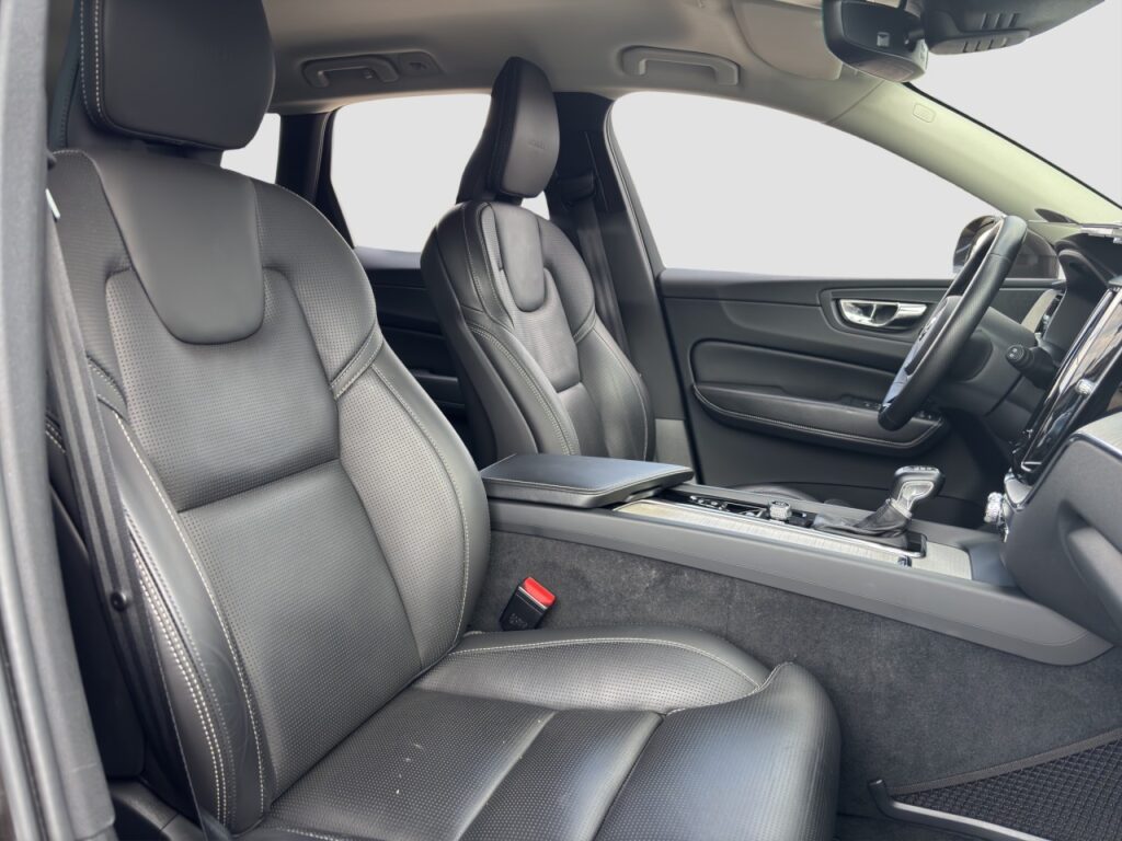 Volvo XC60 D4 Inscription/Nappa/Massage/LED/Kam/Four-C – Bild 17