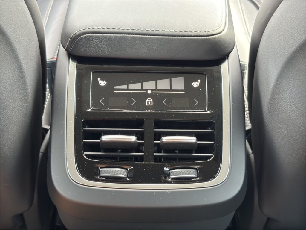 Volvo XC60 D4 Inscription/Nappa/Massage/LED/Kam/Four-C – Bild 23
