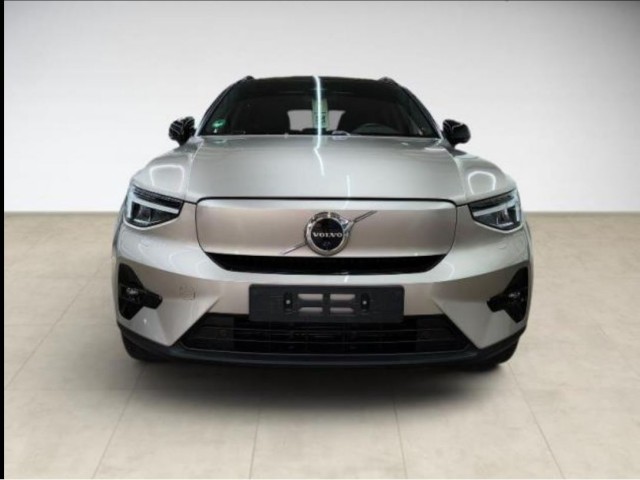 Volvo XC40 Ultimate Twin Electric AWD/Pano/20Zoll+GJR – Bild 3