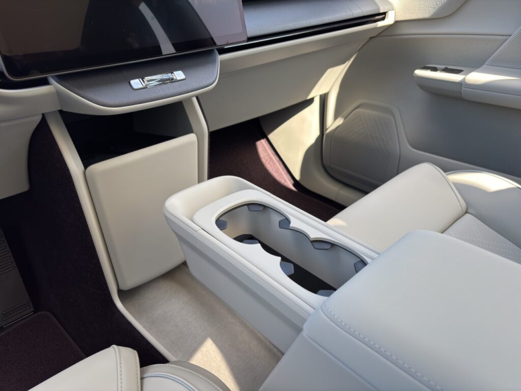 Volvo EX60 Ultra P10 AWD Electric/800V/Bowers&Wilkins – Bild 11