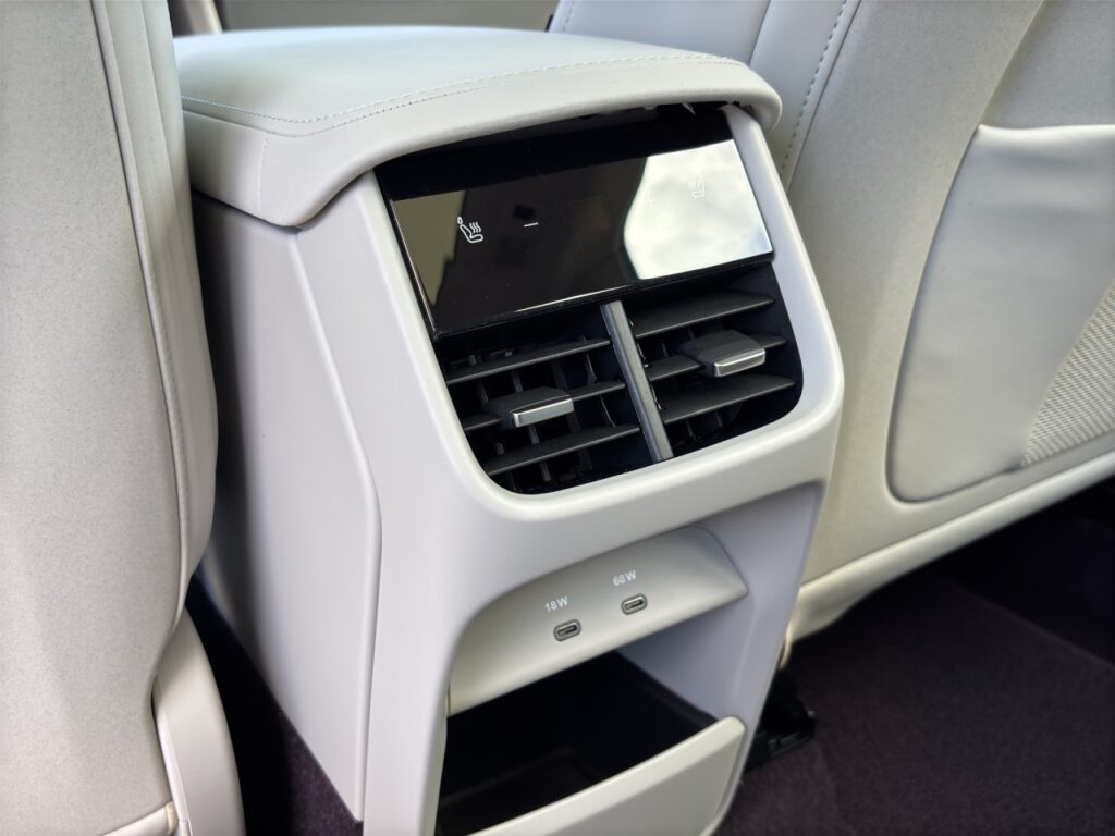 Volvo EX60 Ultra P10 AWD Electric/800V/Bowers&Wilkins – Bild 21