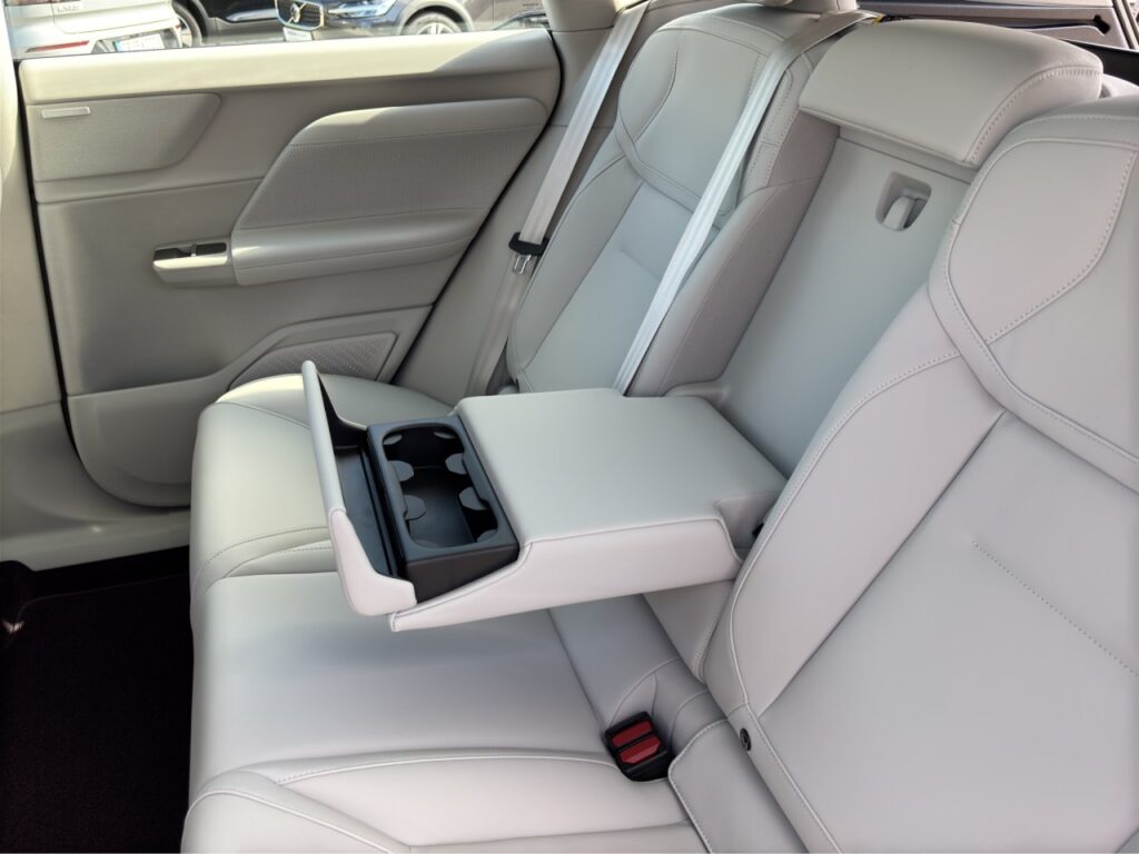 Volvo EX60 Ultra P10 AWD Electric/800V/Bowers&Wilkins – Bild 22