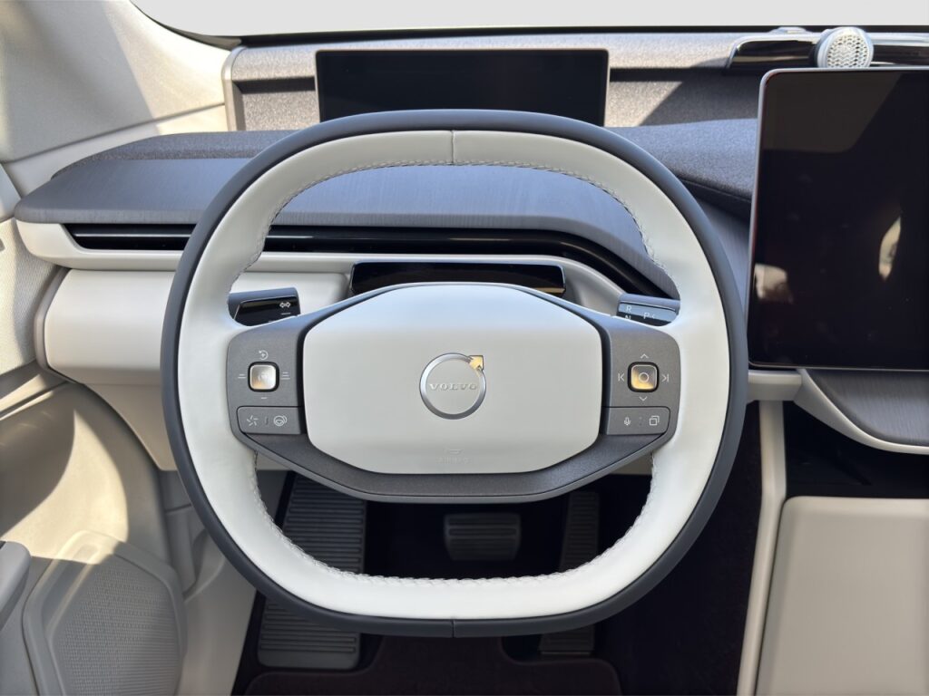 Volvo EX60 Ultra P10 AWD Electric/800V/Bowers&Wilkins – Bild 7