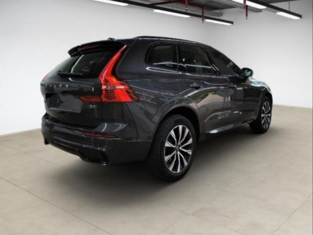 Volvo XC60 B4 Plus Dark AWD/Navi/LED/AHK/Standhz/GJR – Bild 3