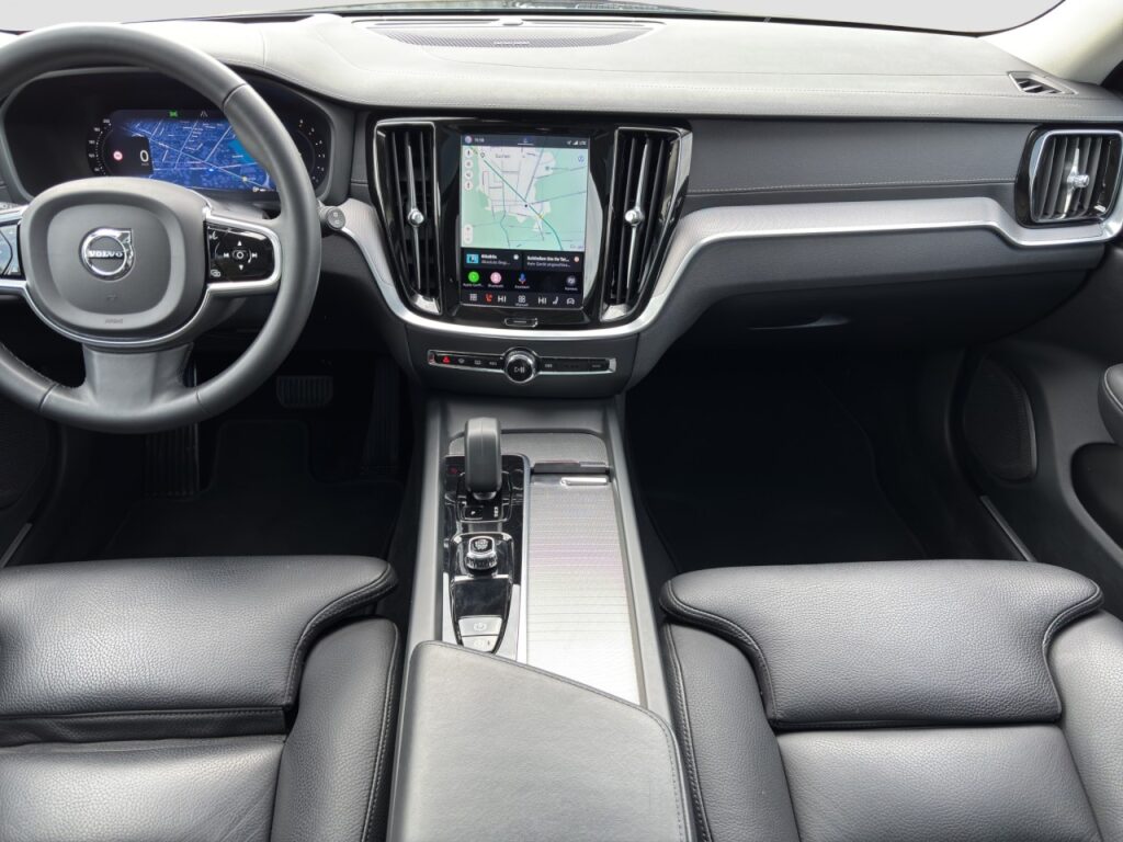 Volvo V60 B4 Ultimate Bright/Navi/LED/Pano/360Kam/HuD – Bild 10