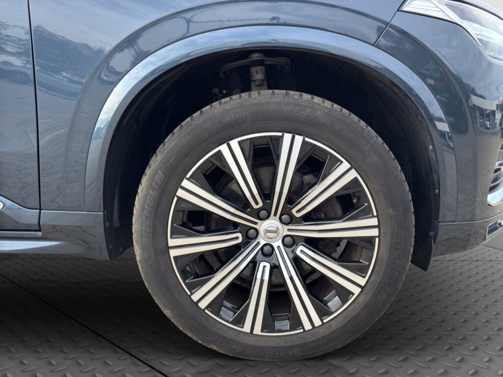 Volvo XC90 B5 Inscription AWD/7-Sitzer/AHK/StHz/360Kam – Bild 17