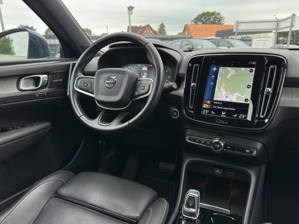Volvo XC40 D3 Inscription/360Kam/BLIS/el.Sitze/Leder – Bild 16