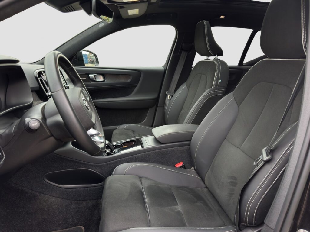 Volvo XC40 Twin AWD Ultimate/360Kam/H&K/el.Sitze/AHK – Bild 11
