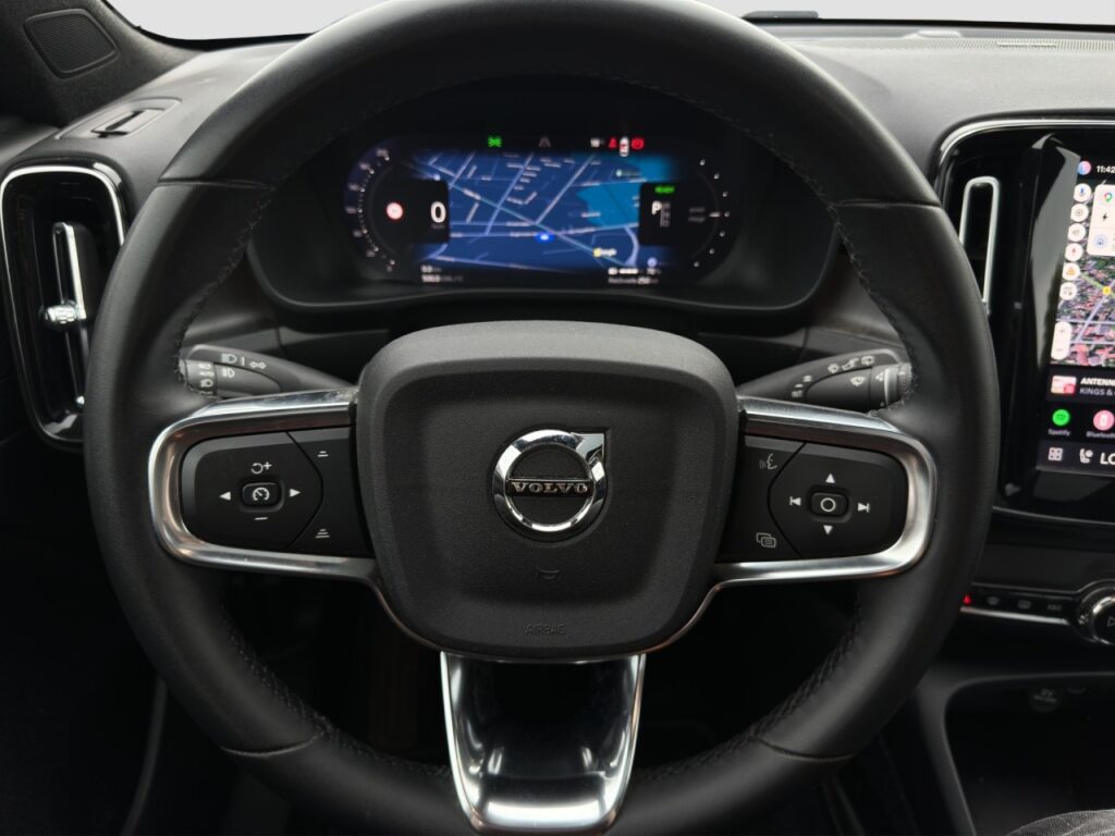 Volvo XC40 Twin AWD Ultimate/360Kam/H&K/el.Sitze/AHK – Bild 7