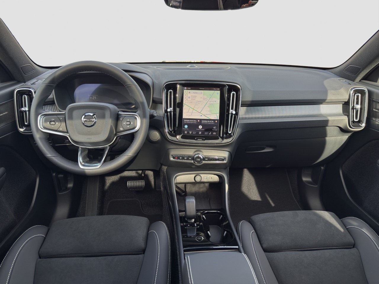 Volvo EX40 Single Extended Range Ultra Black Edition – Bild 9