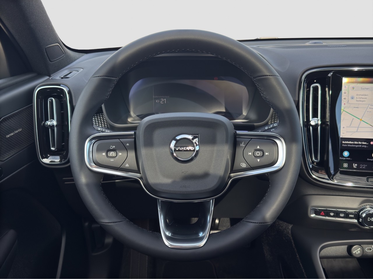 Volvo EX40 Single Extended Range Ultra Black Edition – Bild 7