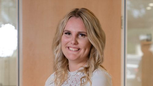 Melina Jacobus – Ansprechpartnerin bei Autohaus Erdmannsky in Celle (Portrait)